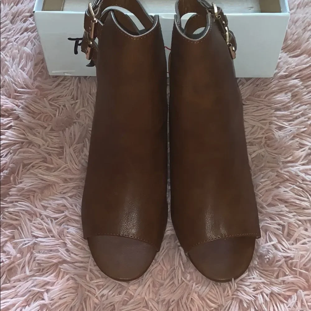 Bamboo brown Peep Toe sling back bootie 9-9.5 - Picture 2 of 6